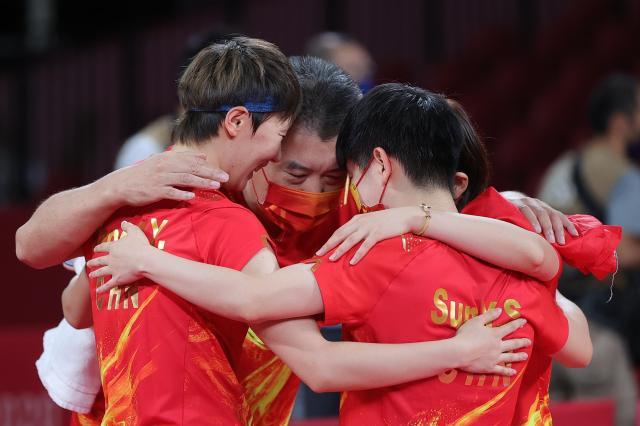 星空体育app官方下载-3比0完胜日本卫冕女团冠军 中国女乒迎来新时代